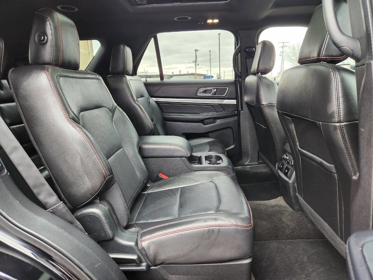 Used 2018 Ford Explorer Sport w/ Equipment Group 401A image 15