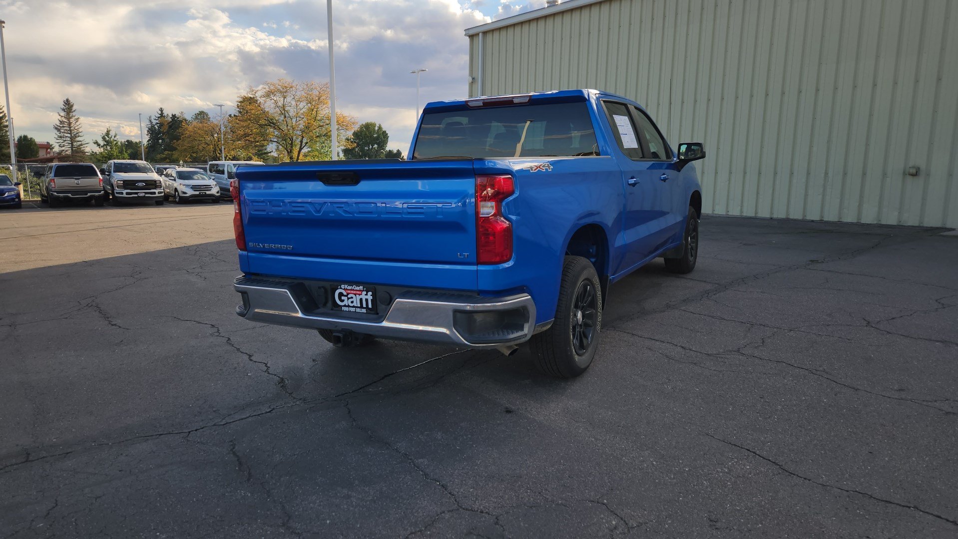 Used 2025 Chevrolet Silverado 1500 LT AWD/4WD image 12