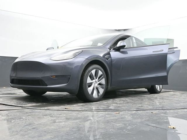 Used 2023 Tesla Model Y Long Range image 68