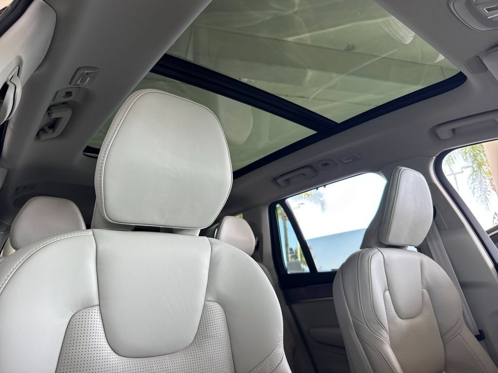 New 2026 Volvo XC90 T8 Ultra w/ Protection Package Premier AWD/4WD image 17