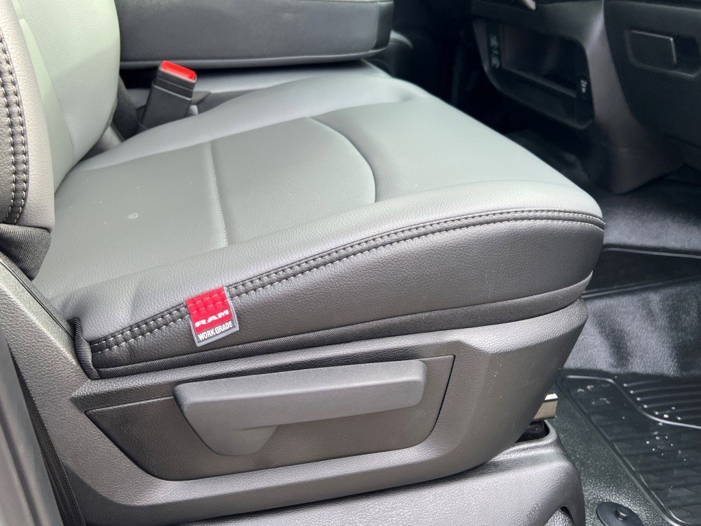 New 2026 RAM 3500 Tradesman image 11