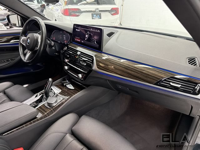Used 2021 BMW 530i xDrive w/ M Sport Package AWD/4WD image 38
