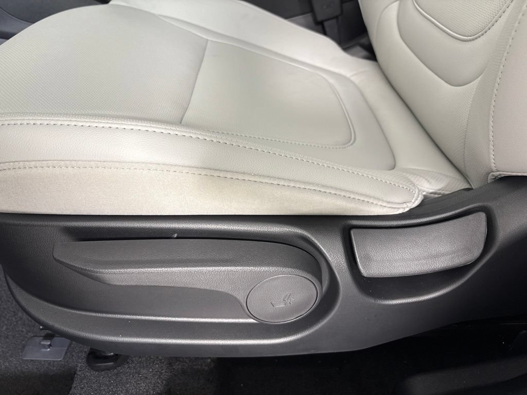 New 2027 Hyundai Santa Cruz SE FWD image 15