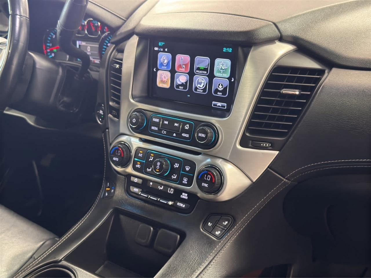 Used 2018 GMC Yukon SLT image 33