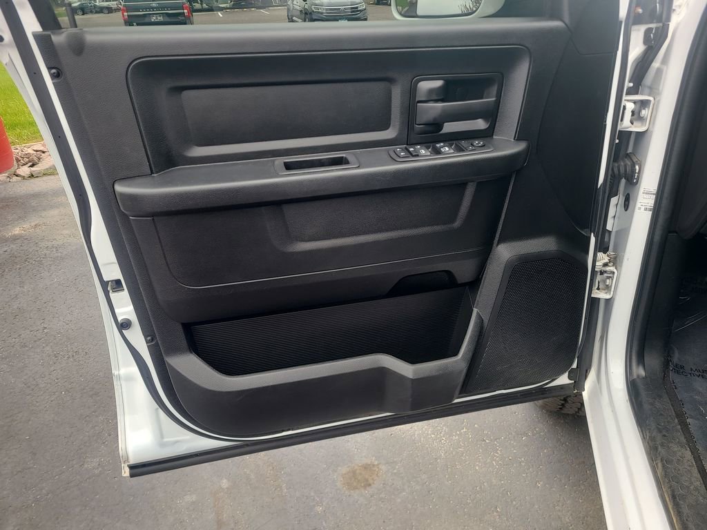 Used 2019 RAM 1500 Express w/ Express Value Package AWD/4WD image 20