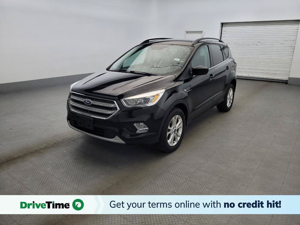 Used 2017 Ford Escape SE w/ Equipment Group 201A AWD/4WD image 1