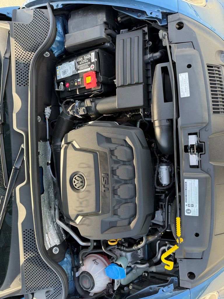 Used 2019 Volkswagen Beetle 2.0T SE w/ SE Premium Package FWD image 33