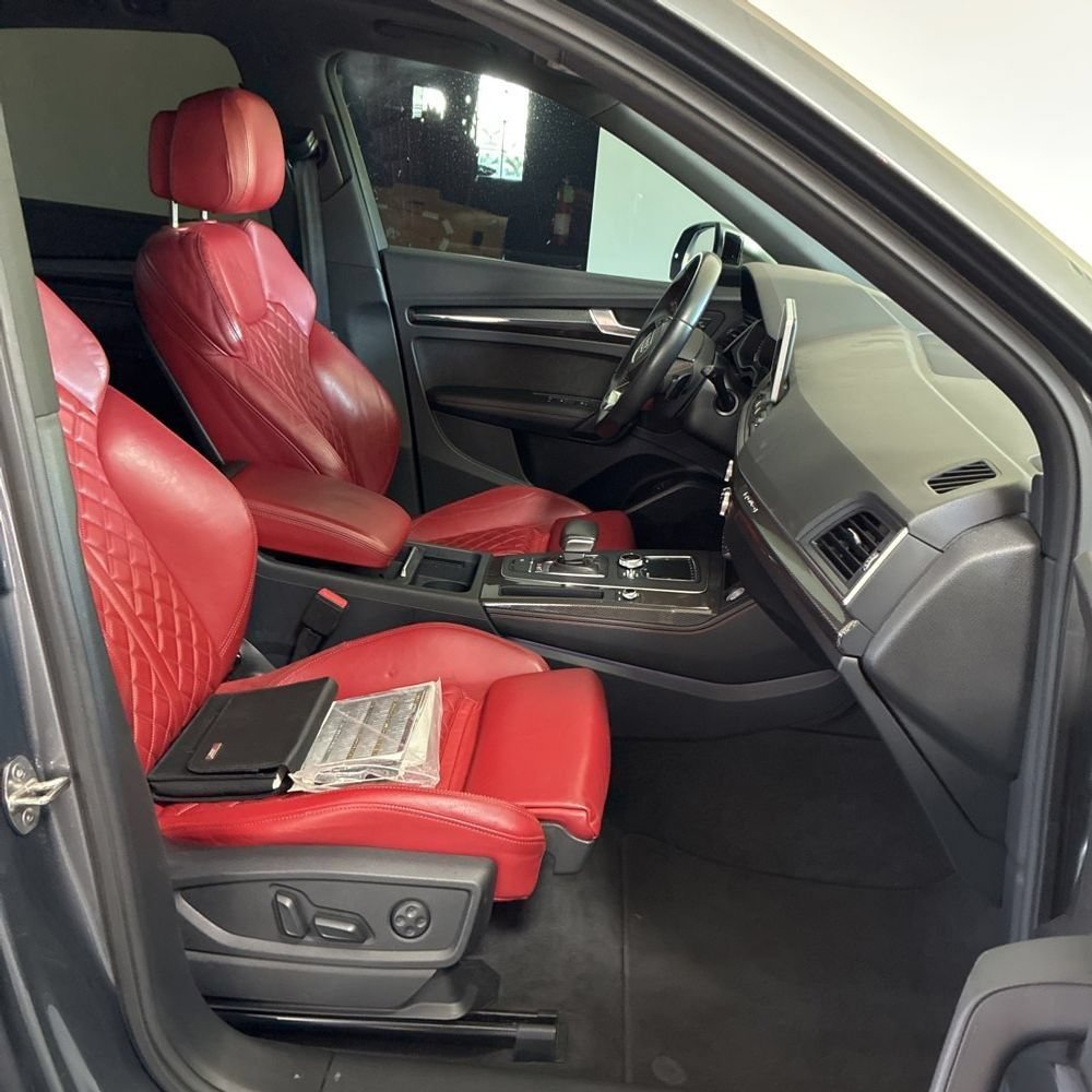 Used 2018 Audi SQ5 Premium Plus w/ Navigation Package AWD/4WD image 6
