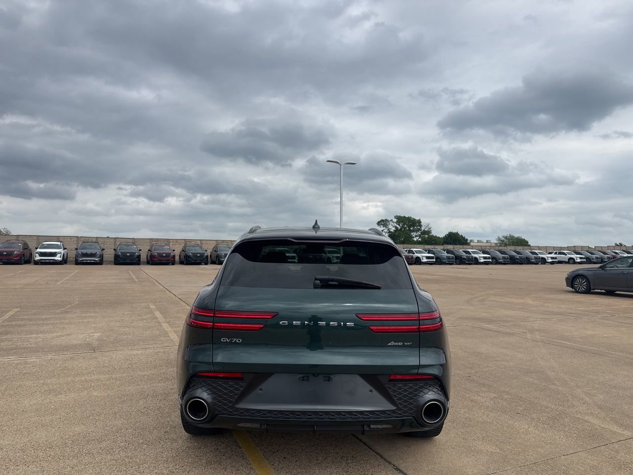Used 2022 Genesis GV70 3.5T Sport w/ Sport Prestige Package image 19