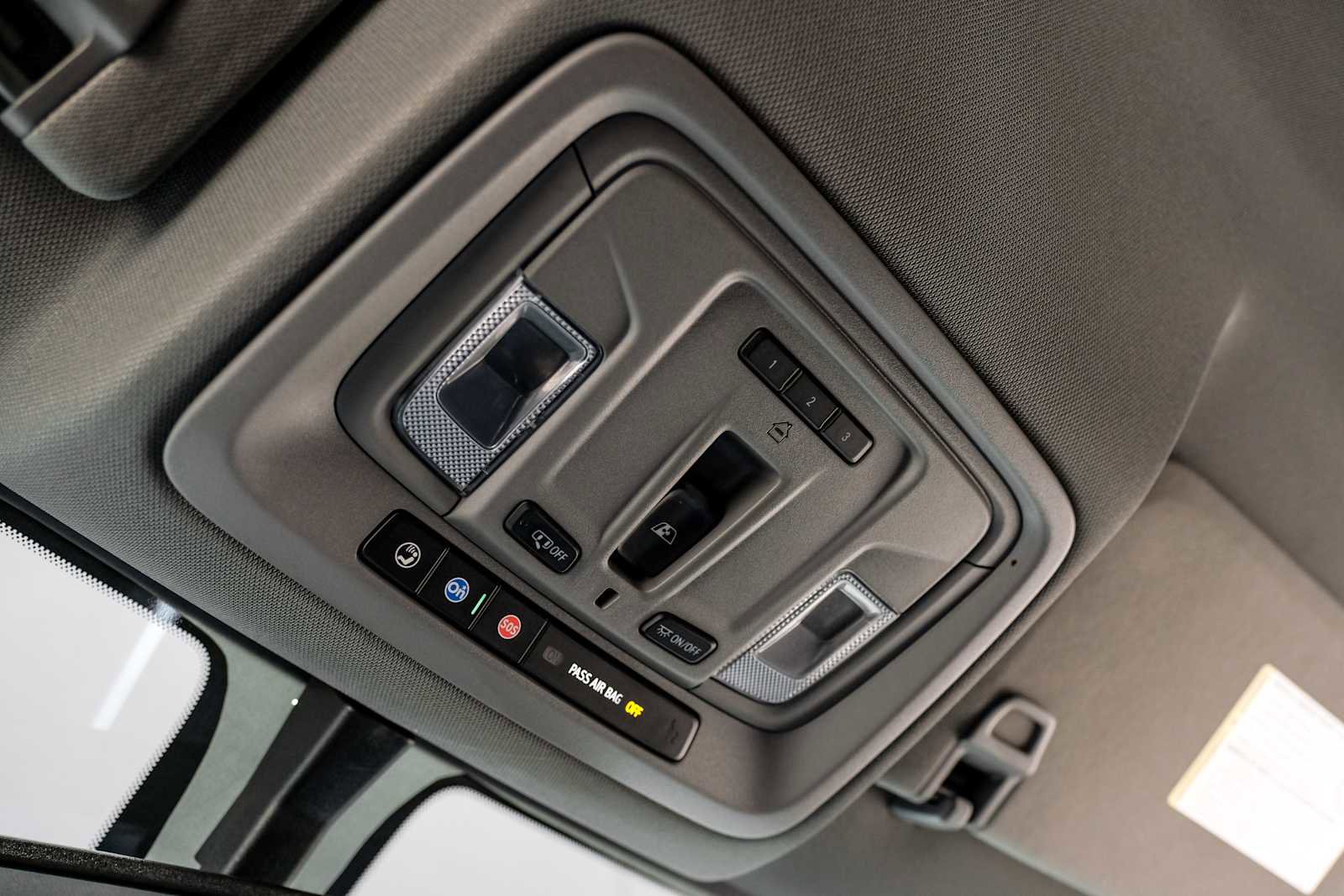 Used 2022 Chevrolet Silverado 3500 LTZ w/ LTZ Convenience Package AWD/4WD image 25