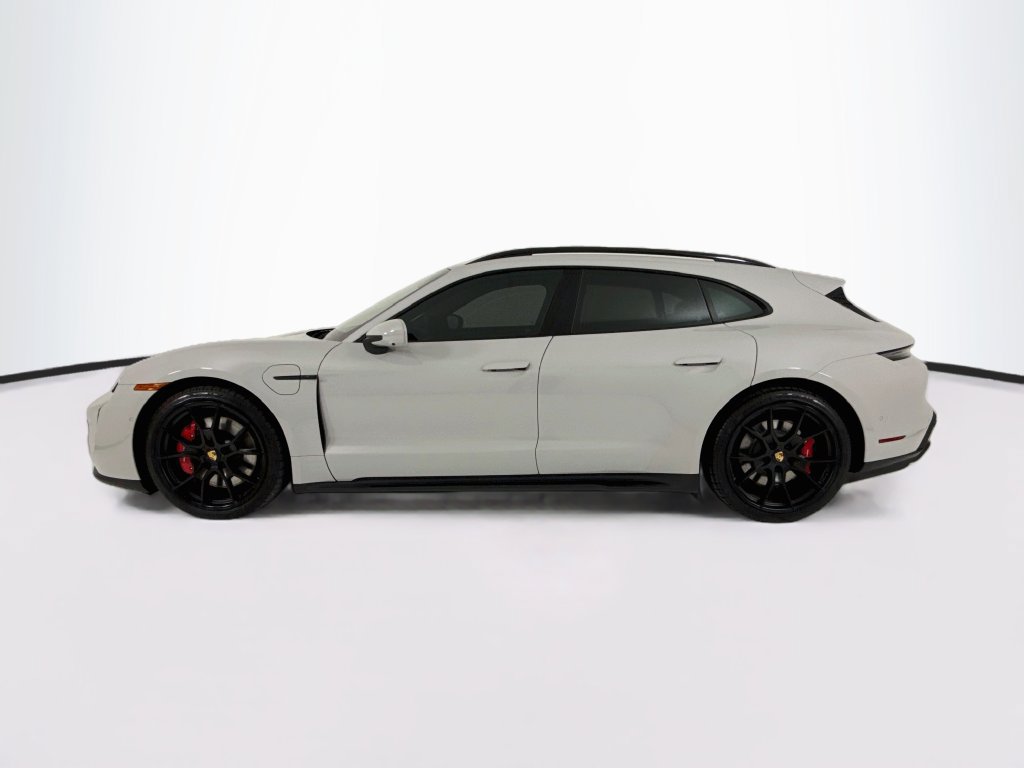 Certified 2024 Porsche Taycan GTS AWD/4WD image 2