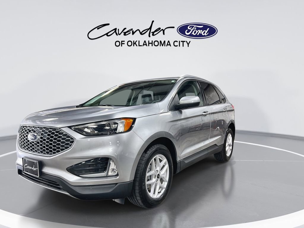 Used 2024 Ford Edge SEL w/ Convenience Package AWD/4WD image 4