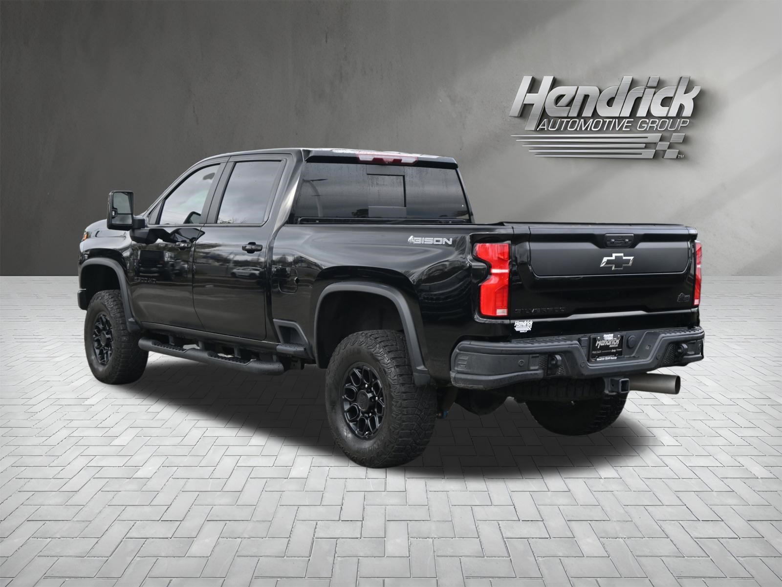 Used 2024 Chevrolet Silverado 2500 ZR2 w/ ZR2 Bison Edition AWD/4WD image 8