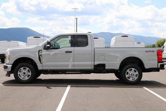 New 2026 Ford F350 XLT image 4