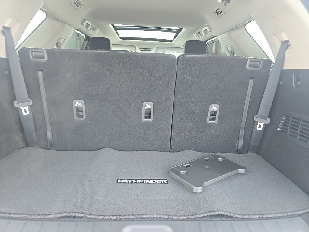 New 2026 Nissan Pathfinder SL w/ SL Premium Package image 43