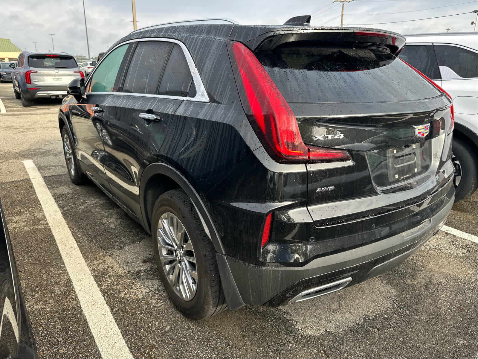 Certified 2024 Cadillac XT4 Premium Luxury w/ Cold Weather Package AWD/4WD image 4