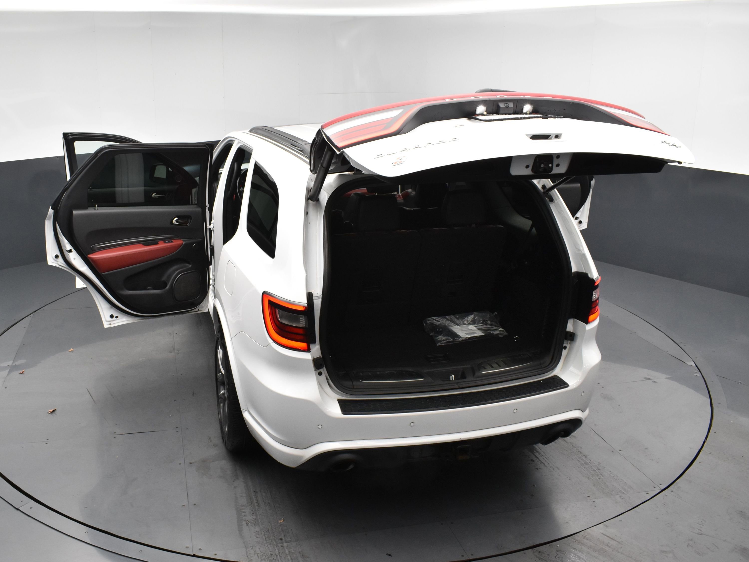 Used 2022 Dodge Durango R/T w/ Tow 'N Go Package image 25