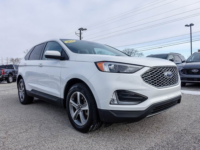 Used 2024 Ford Edge SEL w/ Convenience Package image 17