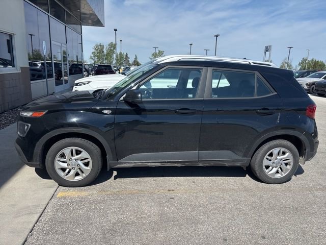 Used 2020 Hyundai Venue SEL w/ Convenience Package FWD image 4