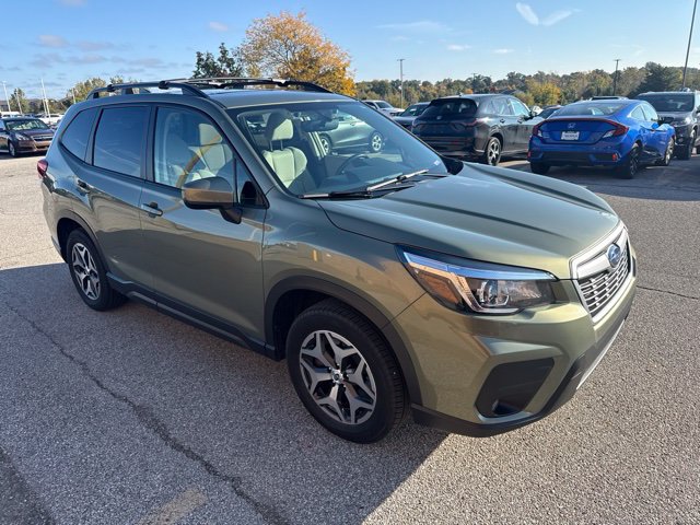 Used 2020 Subaru Forester Premium AWD/4WD image 2