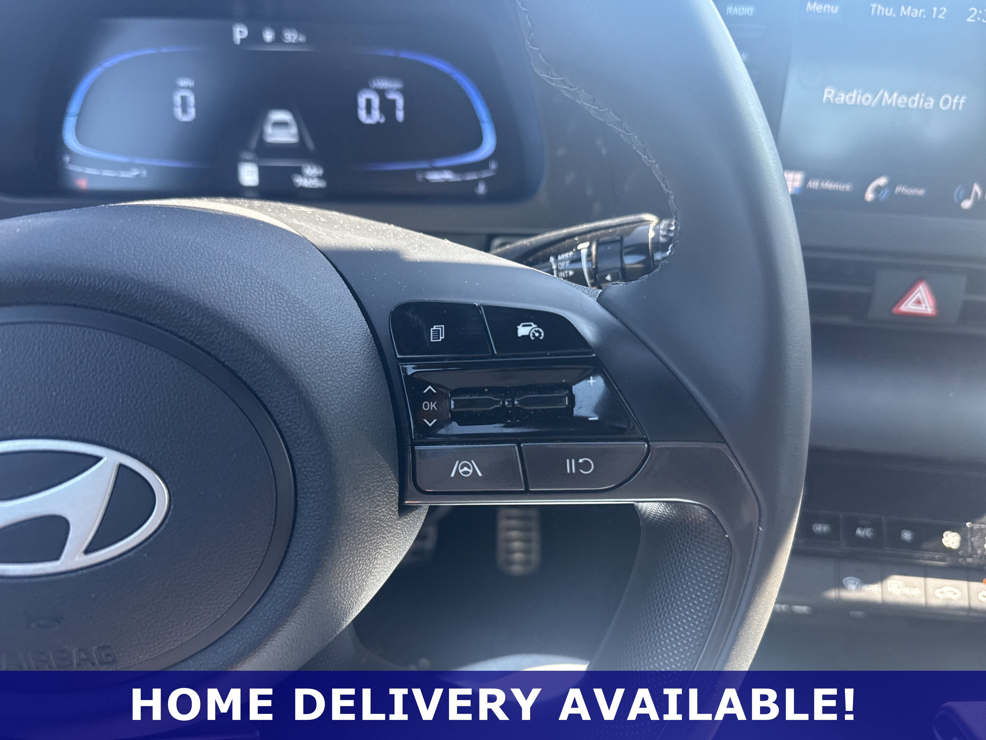 Used 2025 Hyundai Elantra Sport image 23