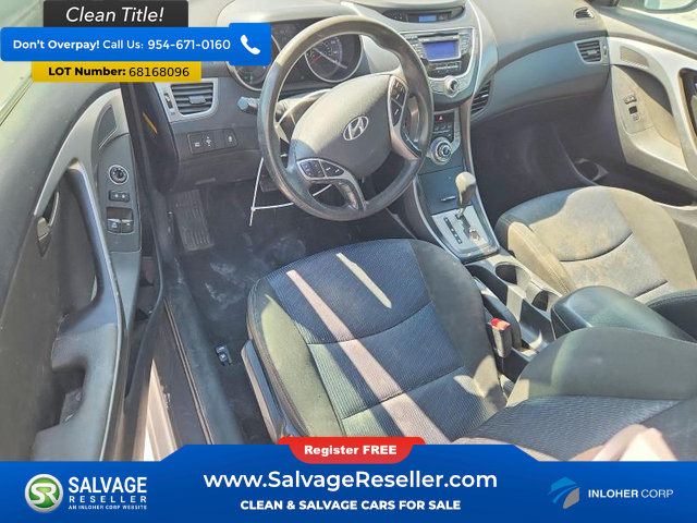 Used 2013 Hyundai Elantra FWD image 11