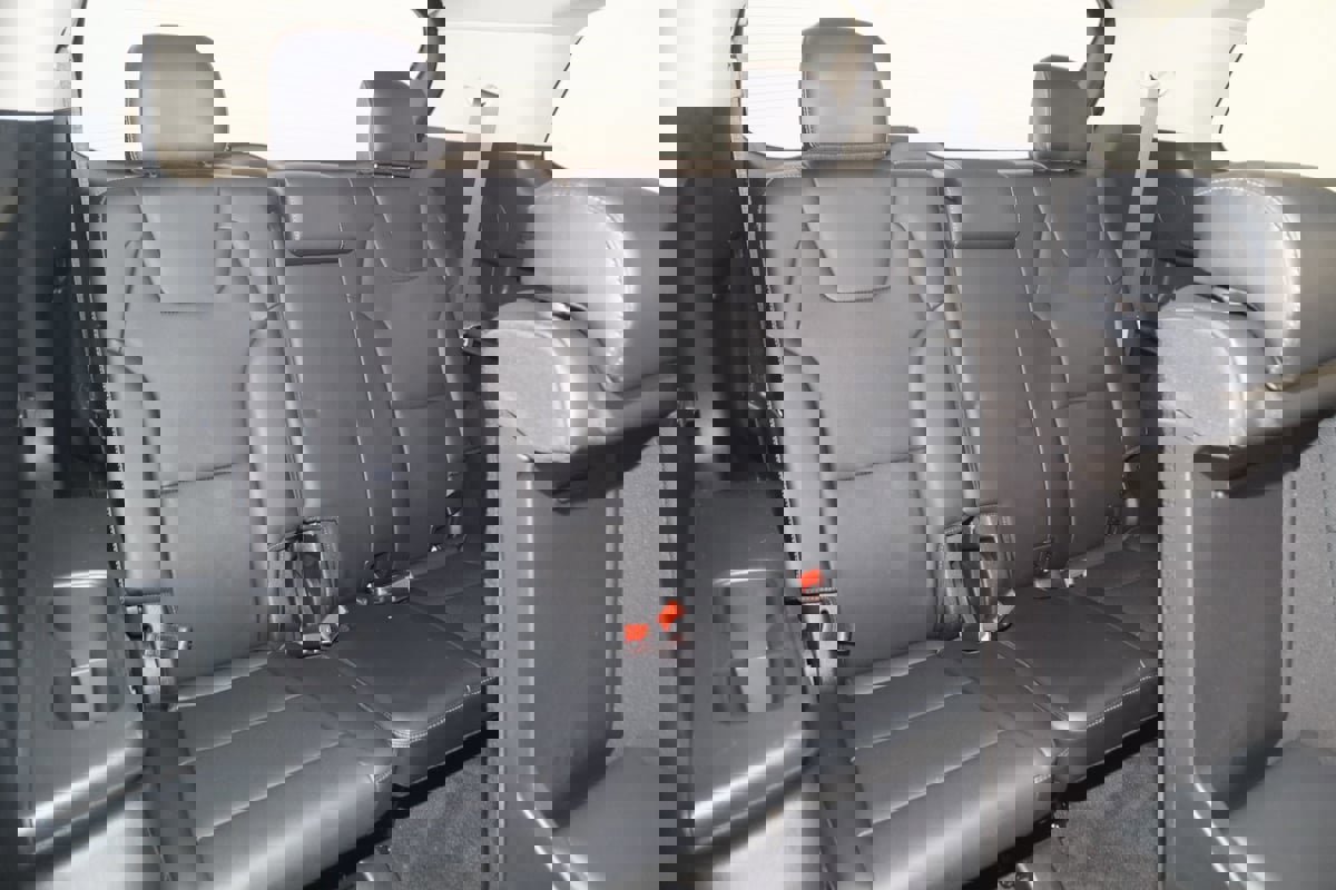 Used 2022 Kia Telluride EX w/ Towing Package image 14