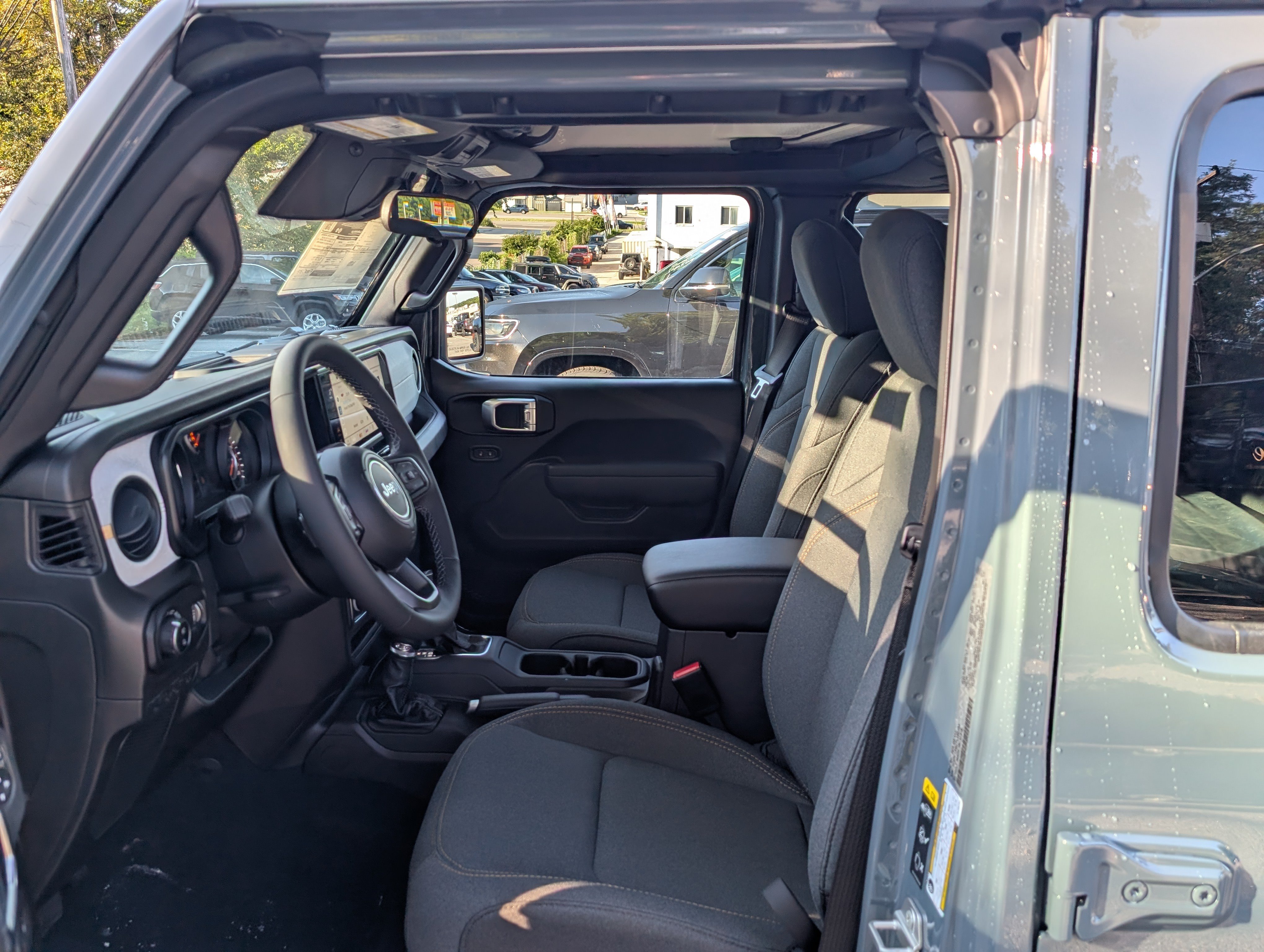 New 2026 Jeep Gladiator Sport AWD/4WD image 13