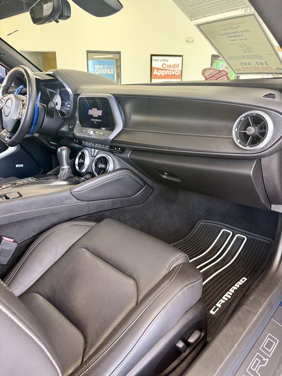 Used 2019 Chevrolet Camaro SS RWD image 12