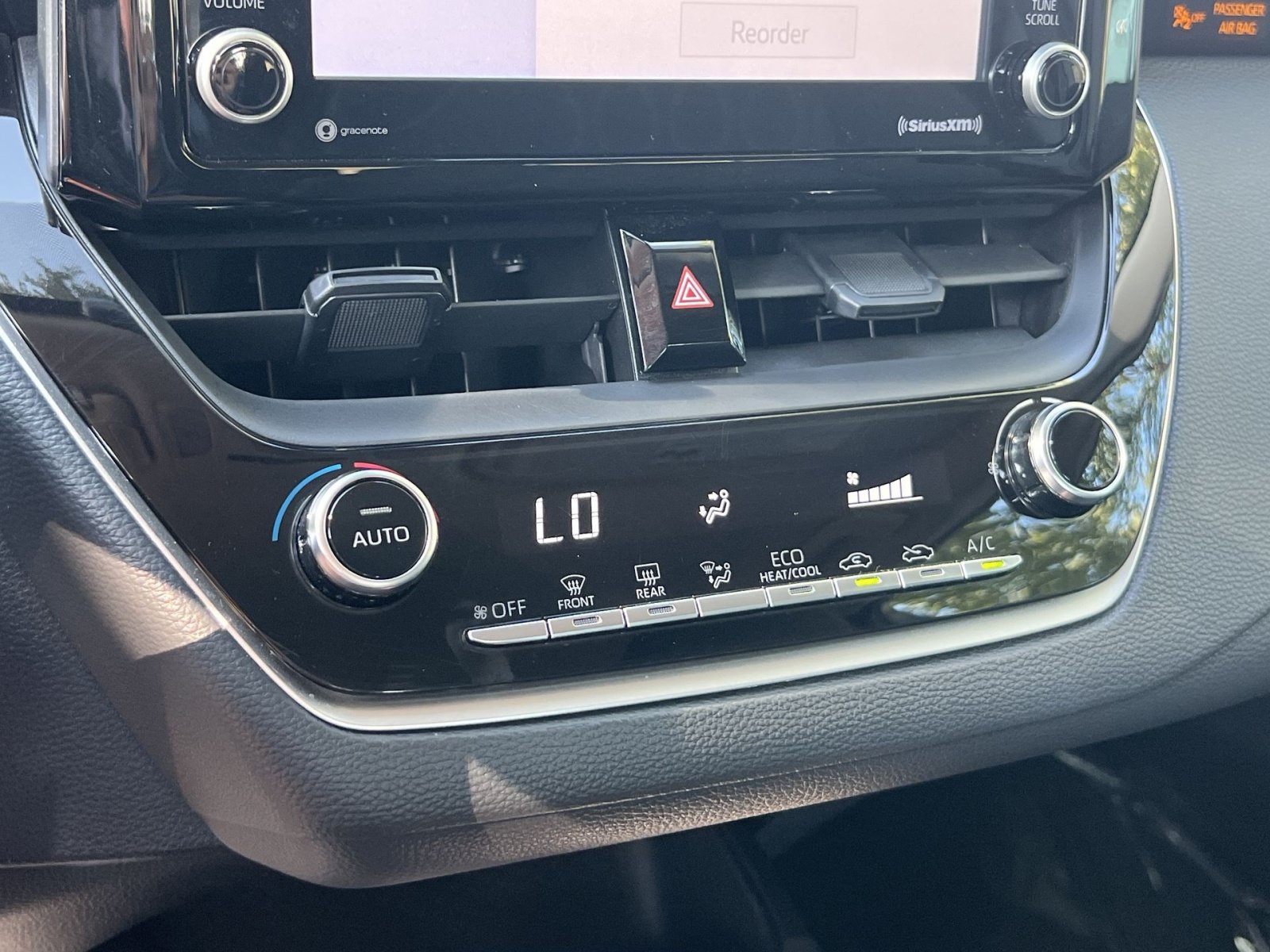 Used 2022 Toyota Corolla LE FWD image 20