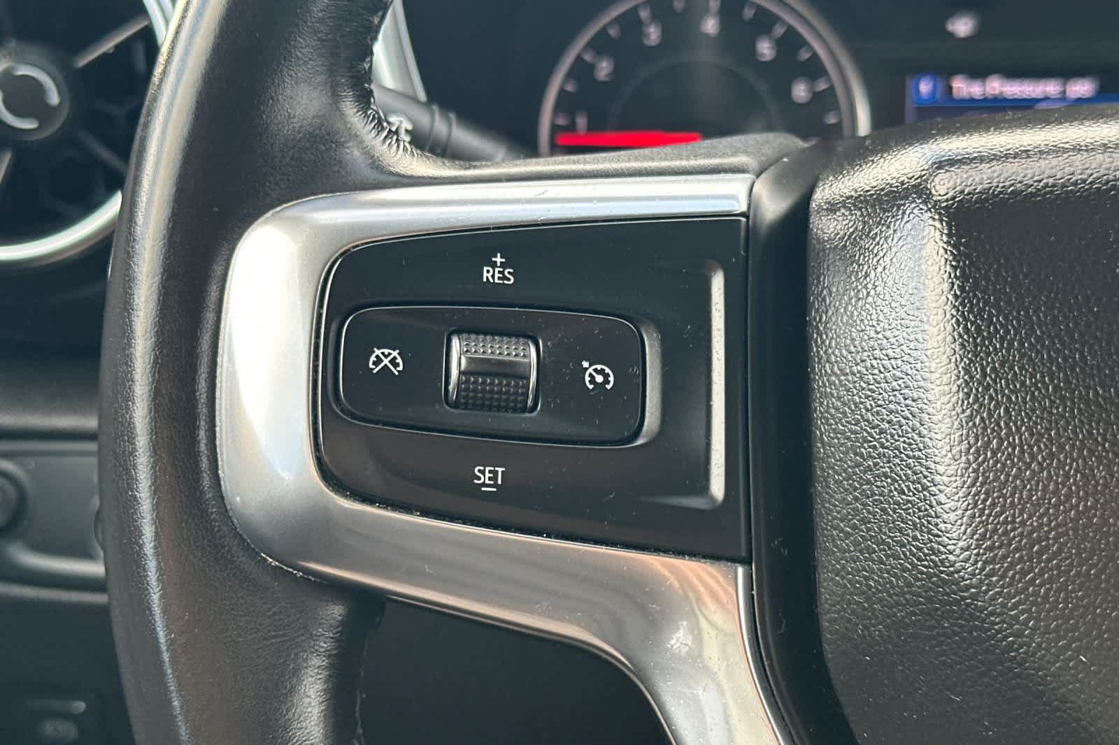 Used 2020 Chevrolet Blazer LT FWD image 30