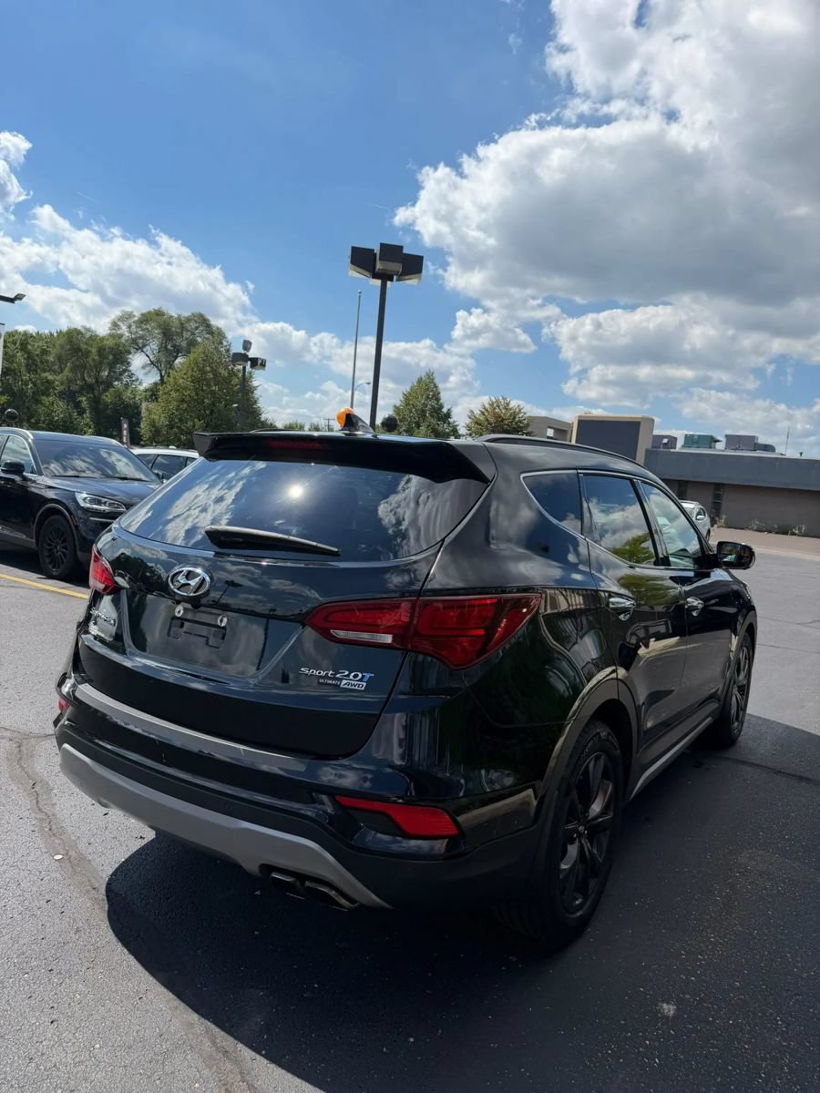 Used 2017 Hyundai Santa Fe Sport AWD/4WD image 7