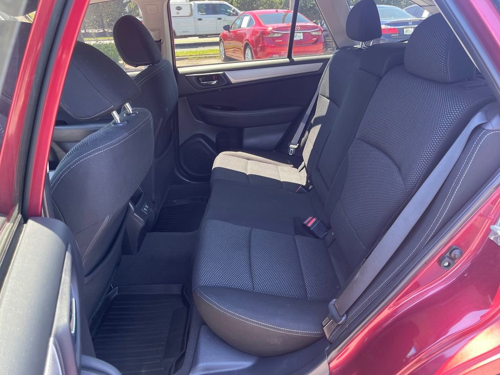 Used 2019 Subaru Outback 2.5i Premium AWD/4WD image 16