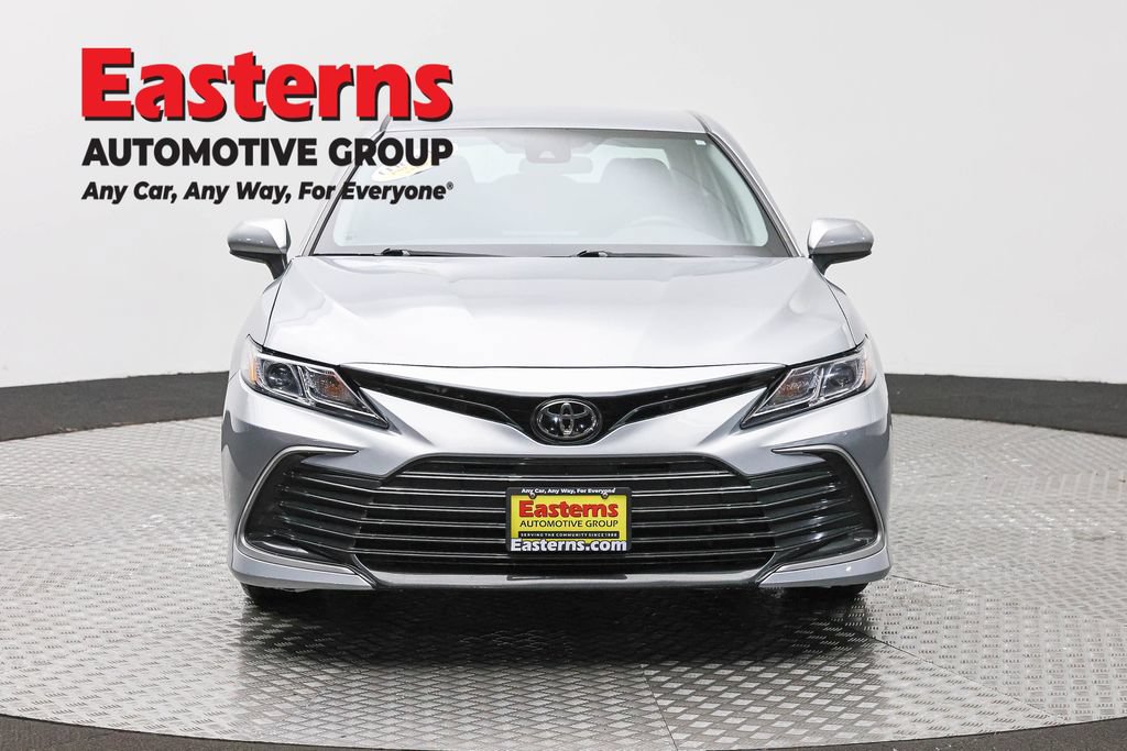 Used 2023 Toyota Camry LE FWD image 2