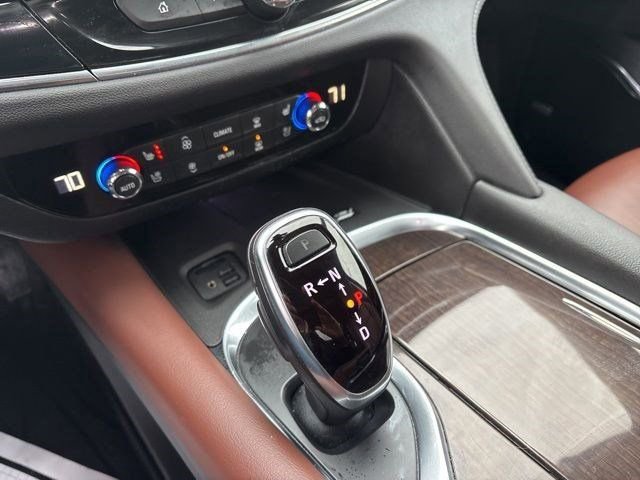 Used 2021 Buick Enclave Avenir image 25