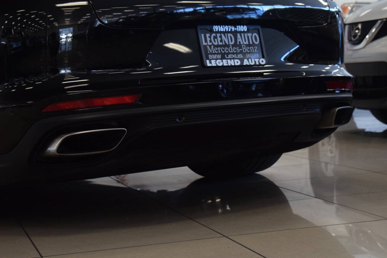 Used 2018 Porsche Panamera 4 AWD/4WD image 31