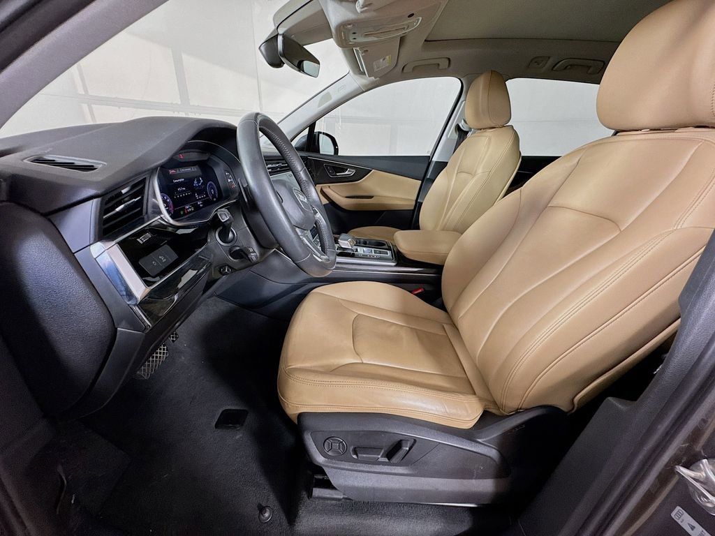 Used 2020 Audi Q7 2.0T Premium Plus w/ Premium Plus Package image 24