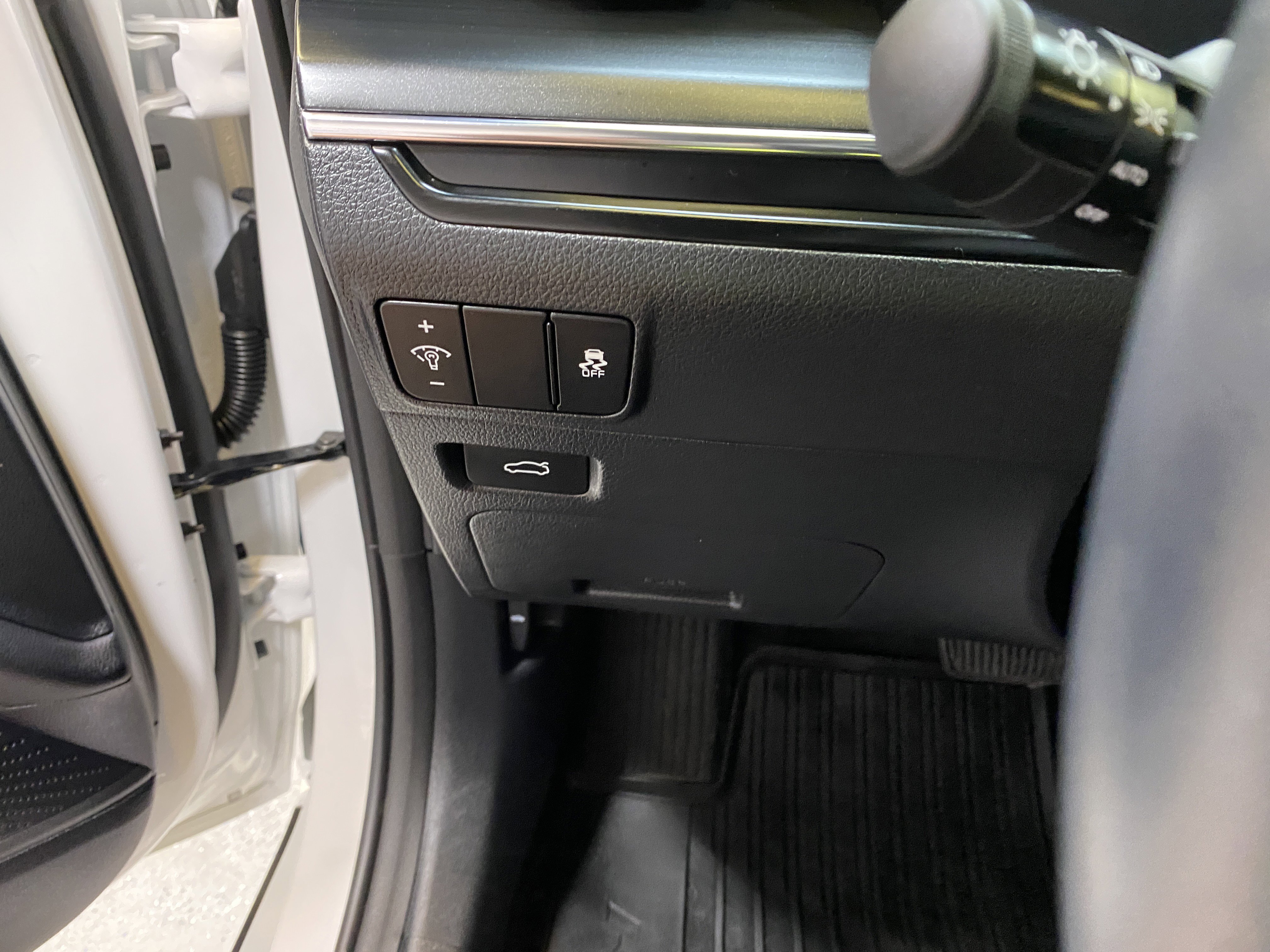 Used 2025 Kia K5 GT-Line w/ GT-Line Premium Package image 34