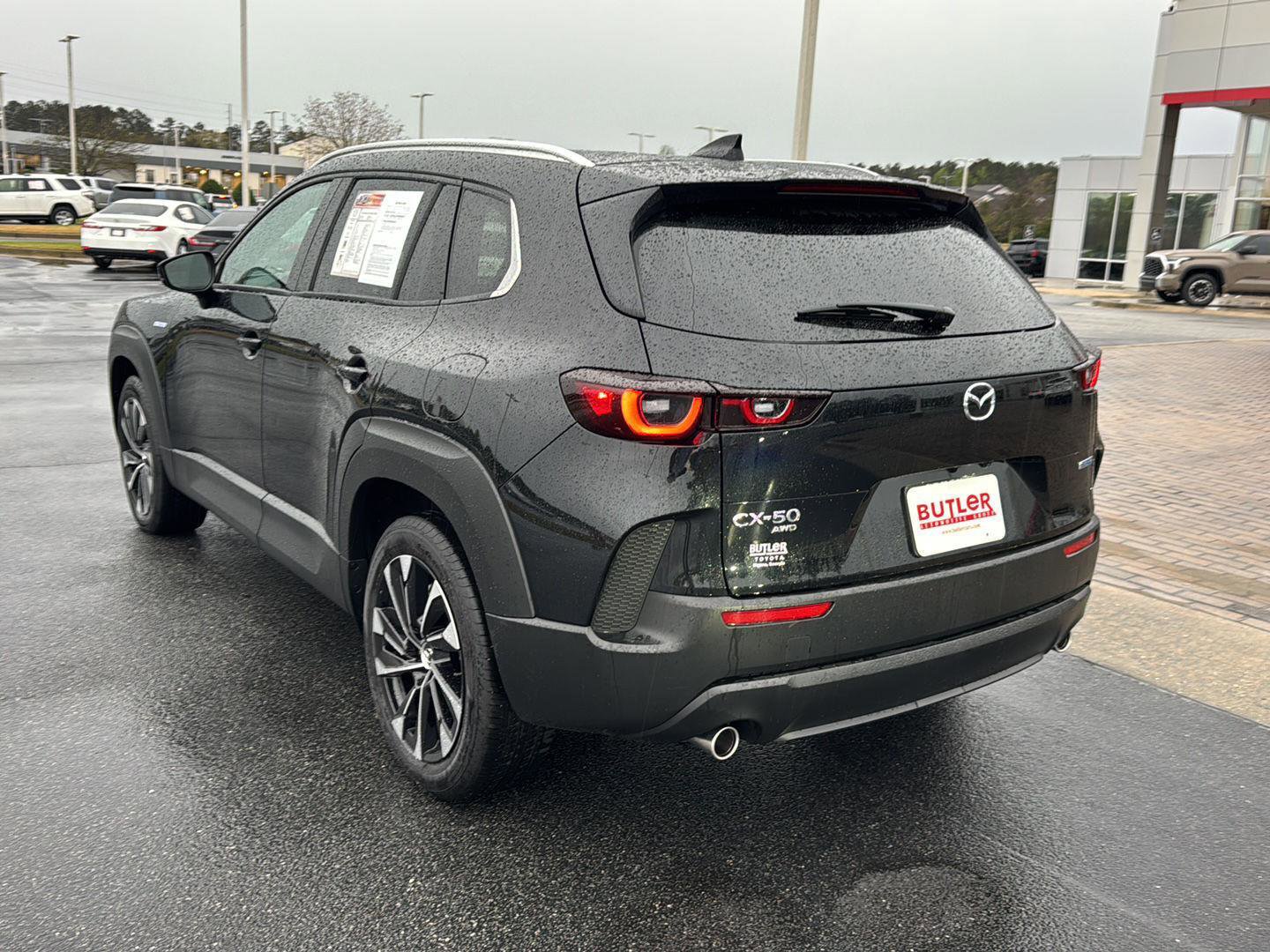 Used 2025 MAZDA CX-50 2.5 Hybrid w/ Premium Plus Pkg image 4