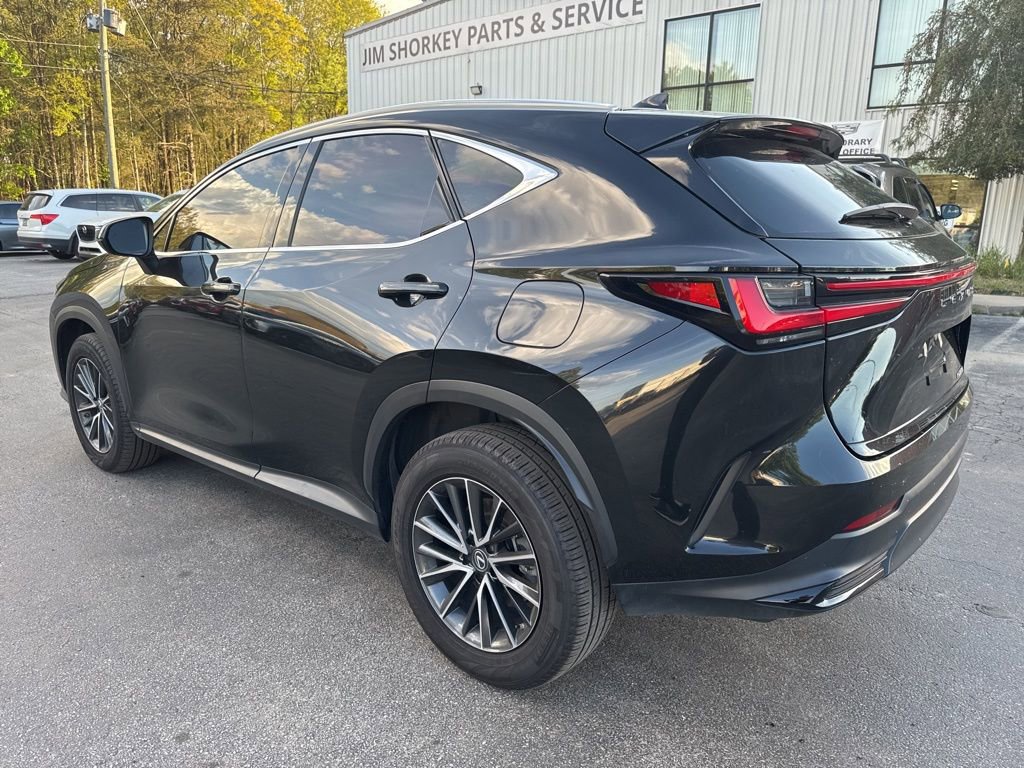 Used 2023 Lexus NX 250 FWD w/ Towing Package (2000 Lbs) image 6