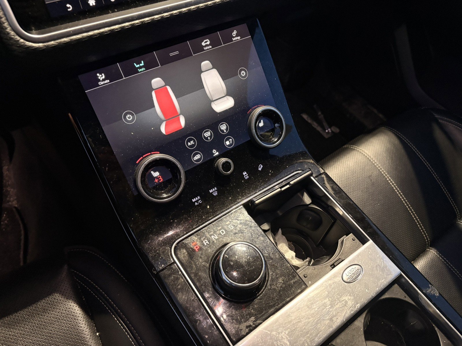 Used 2018 Land Rover Range Rover Velar S image 22