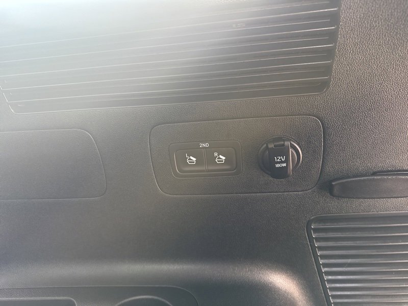 Used 2025 Kia Sorento S w/ Panoramic Sunroof Package image 11