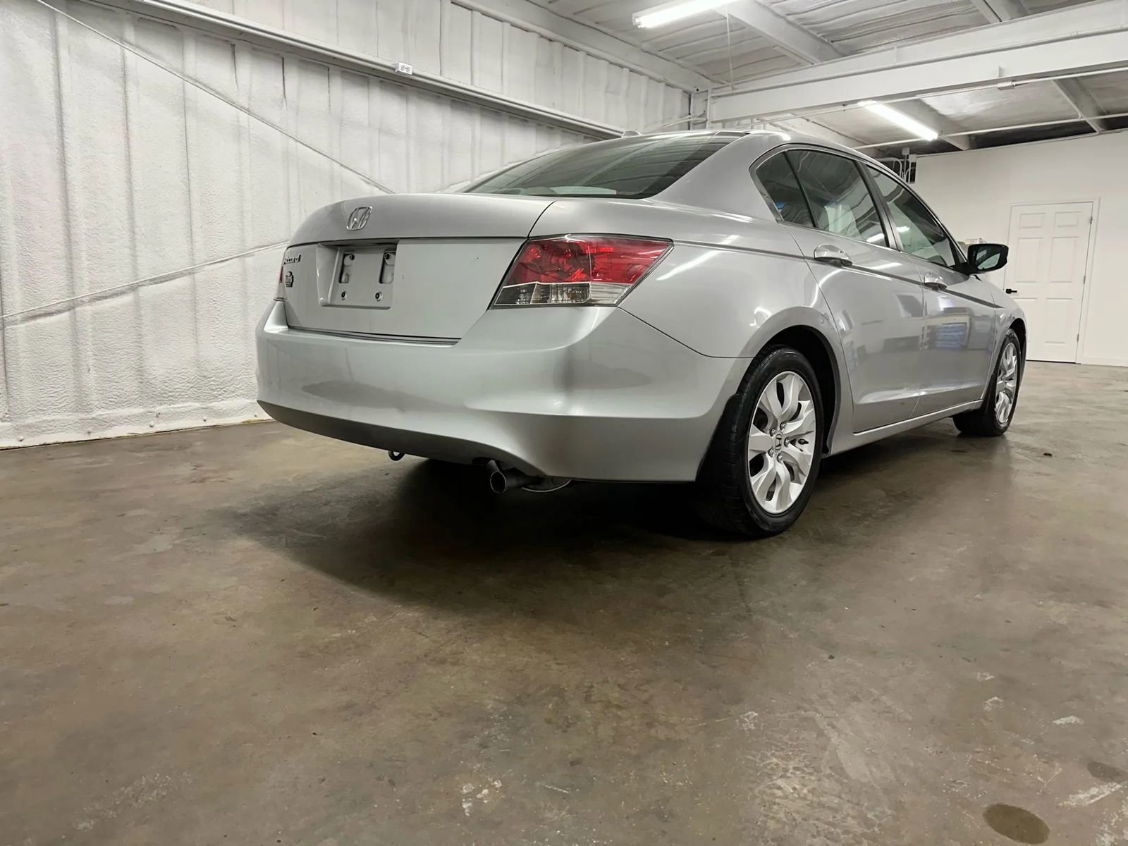 Used 2009 Honda Accord EX-L image 5