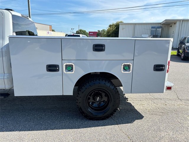New 2025 Ford F350 XLT w/ XLT Value Package image 8