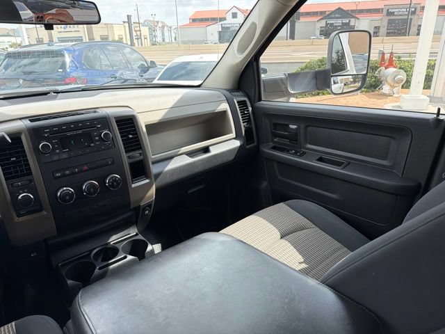 Used 2012 RAM 2500 ST w/ Chrome Appearance Group AWD/4WD image 17