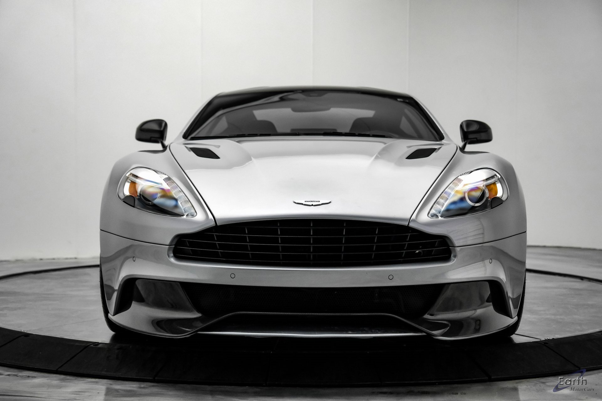 Used 2014 Aston Martin Vanquish Coupe image 26