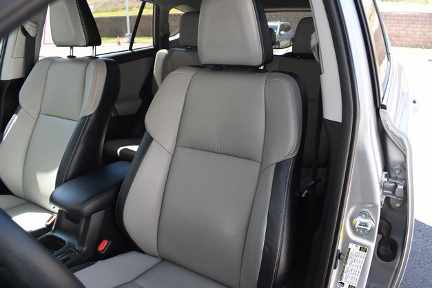 Certified 2018 Toyota RAV4 Limited w/ All Weather Liner Package image 17