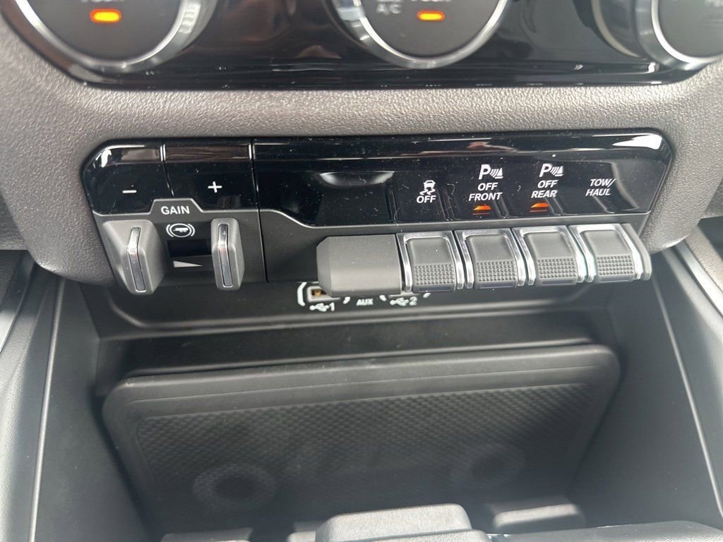 New 2026 RAM 1500 Big Horn AWD/4WD image 28