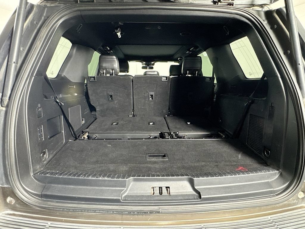 Used 2018 Ford Expedition Limited w/ Equipment Group 301A AWD/4WD image 30