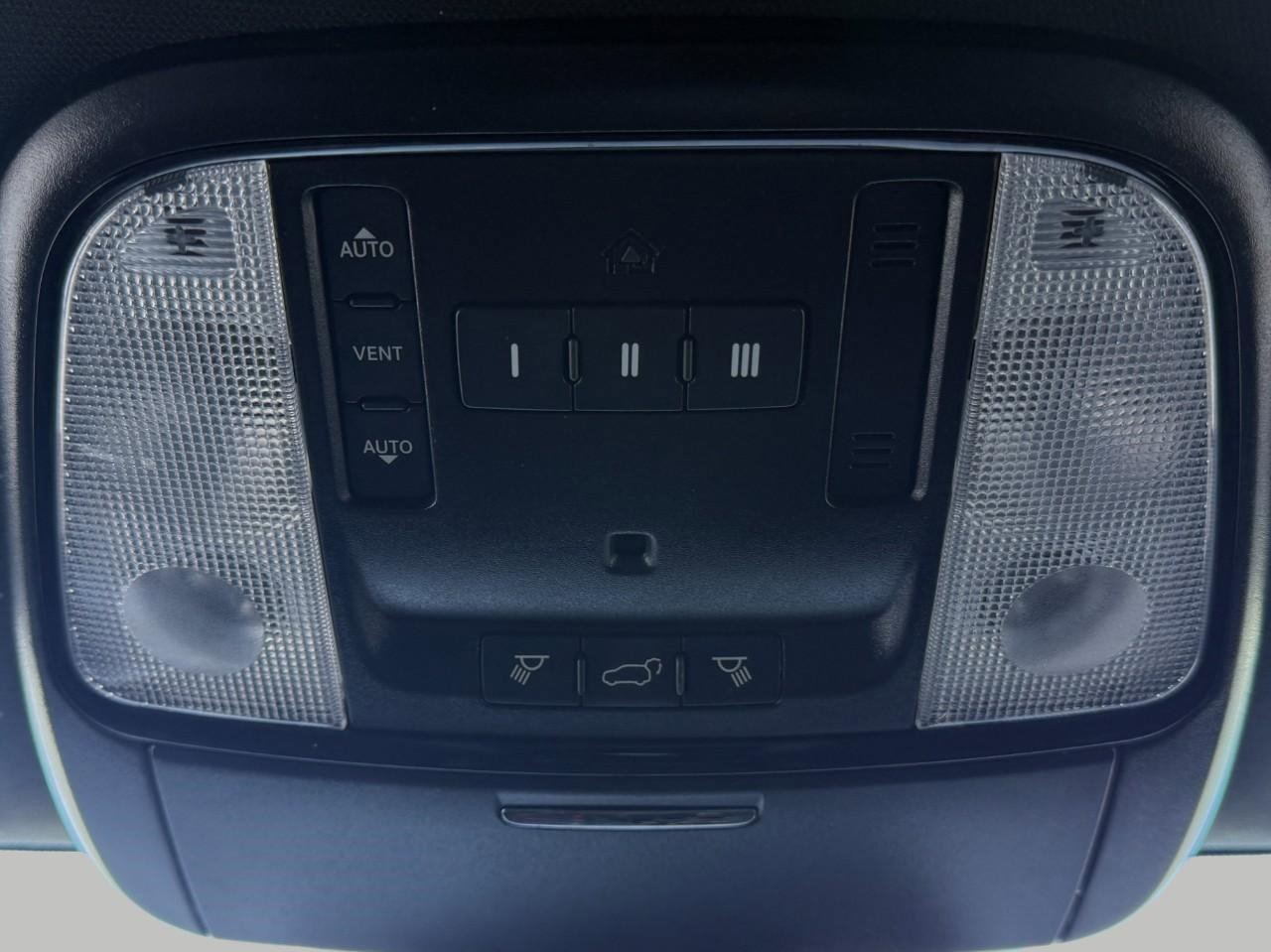 Used 2021 Dodge Durango R/T image 42